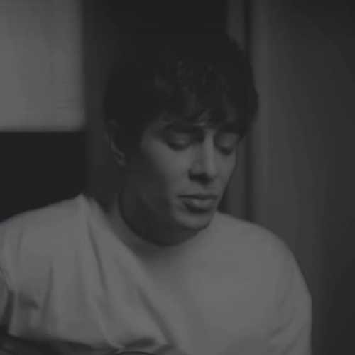 دانلود آهنگ میشه فقط خودم نگات کنم میشه فقط خودم صدات کنم