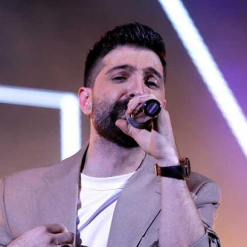 دانلود آهنگ حمید هیراد من غلام قمرم غیر قمر هیچ مگو دانلود آهنگ حمید هیراد من غلام قمرم غیر قمر هیچ مگو