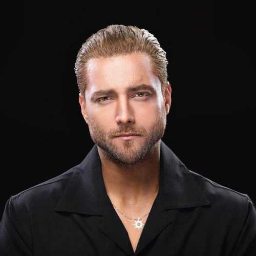 دانلود آهنگ شدم یه کهنه نردبون تو دستای هر عابری دانلود آهنگ شدم یه کهنه نردبون تو دستای هر عابری