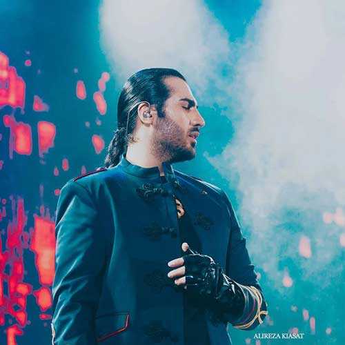 دانلود آهنگ ماکان بند عشق تعطیل