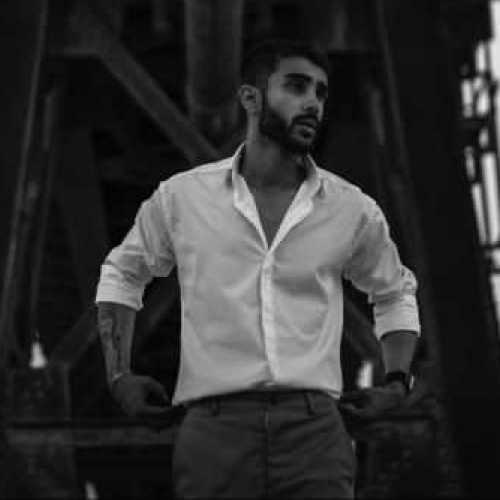 دانلود آهنگ چشامو بستم تا حالمو نبینه علی قادریان