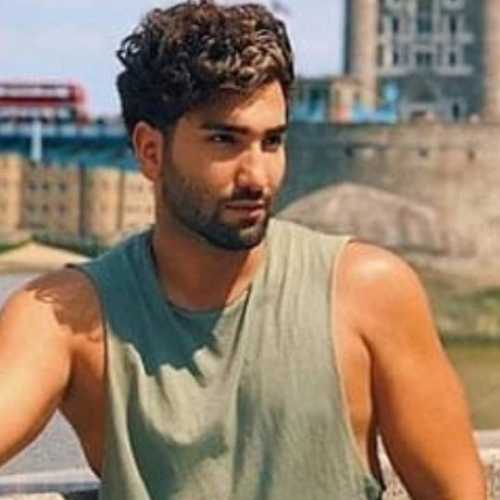 دانلود آهنگ هر سبکی میزنم بدم بت حال حسین تهی دانلود آهنگ هر سبکی میزنم بدم بت حال حسین تهی
