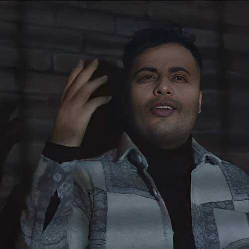 دانلود آهنگ یه درد اضافه کردی تو به قلبم امید عقابی دانلود آهنگ یه درد اضافه کردی تو به قلبم امید عقابی