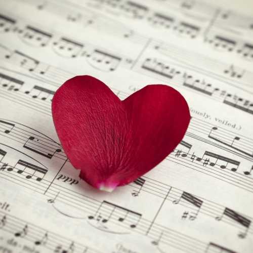 دانلود آهنگ جیمی جیمی آجا آجا از فیلم دیسکو دنسر دانلود آهنگ جیمی جیمی آجا آجا از فیلم دیسکو دنسر