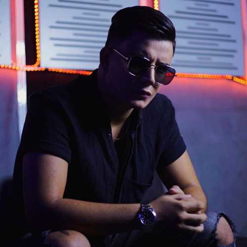 دانلود آهنگ دست خودم نیست با تو که تنهام