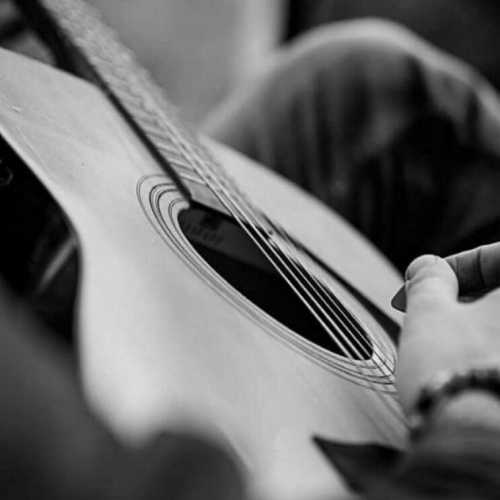 دانلود آهنگ زیبا رحیمی تبر