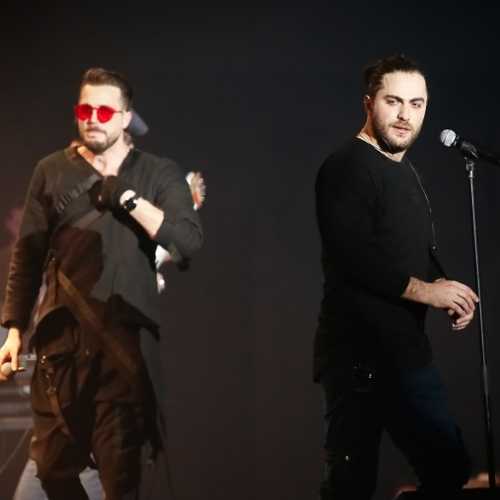 دانلود آهنگ جون داره میگیره بارون تو قلب خیابون