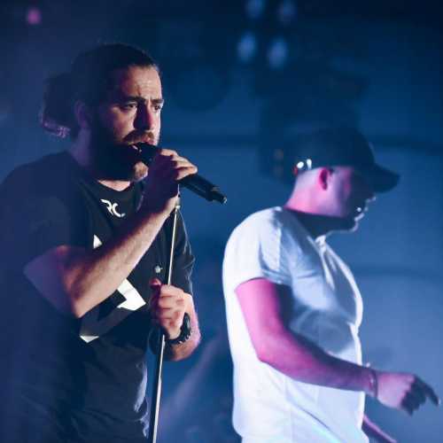 دانلود آهنگ رو تن داغت به شیشه بخاره