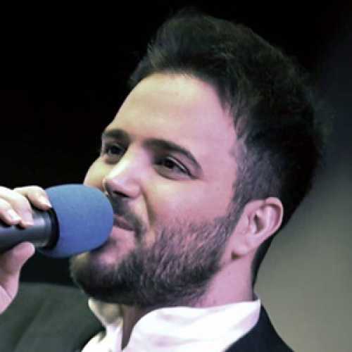 دانلود آهنگ علی عبدالمالکی تو بالا شهر میشینی