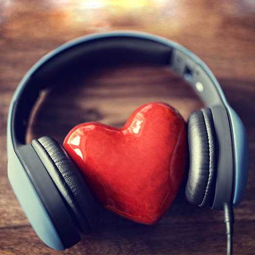 دانلود آهنگ هوش مصنوعی پاقدم از علیرضا طلیسچی با صدای مهستی