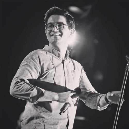 دانلود آهنگ سینا شعبانخانی مهر و مهتاب من و شب یلدای منی دانلود آهنگ سینا شعبانخانی مهر و مهتاب من و شب یلدای منی