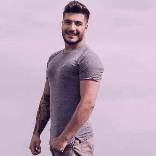 دانلود آهنگ اراد دلم تمام زندگیم آرمین برمایه